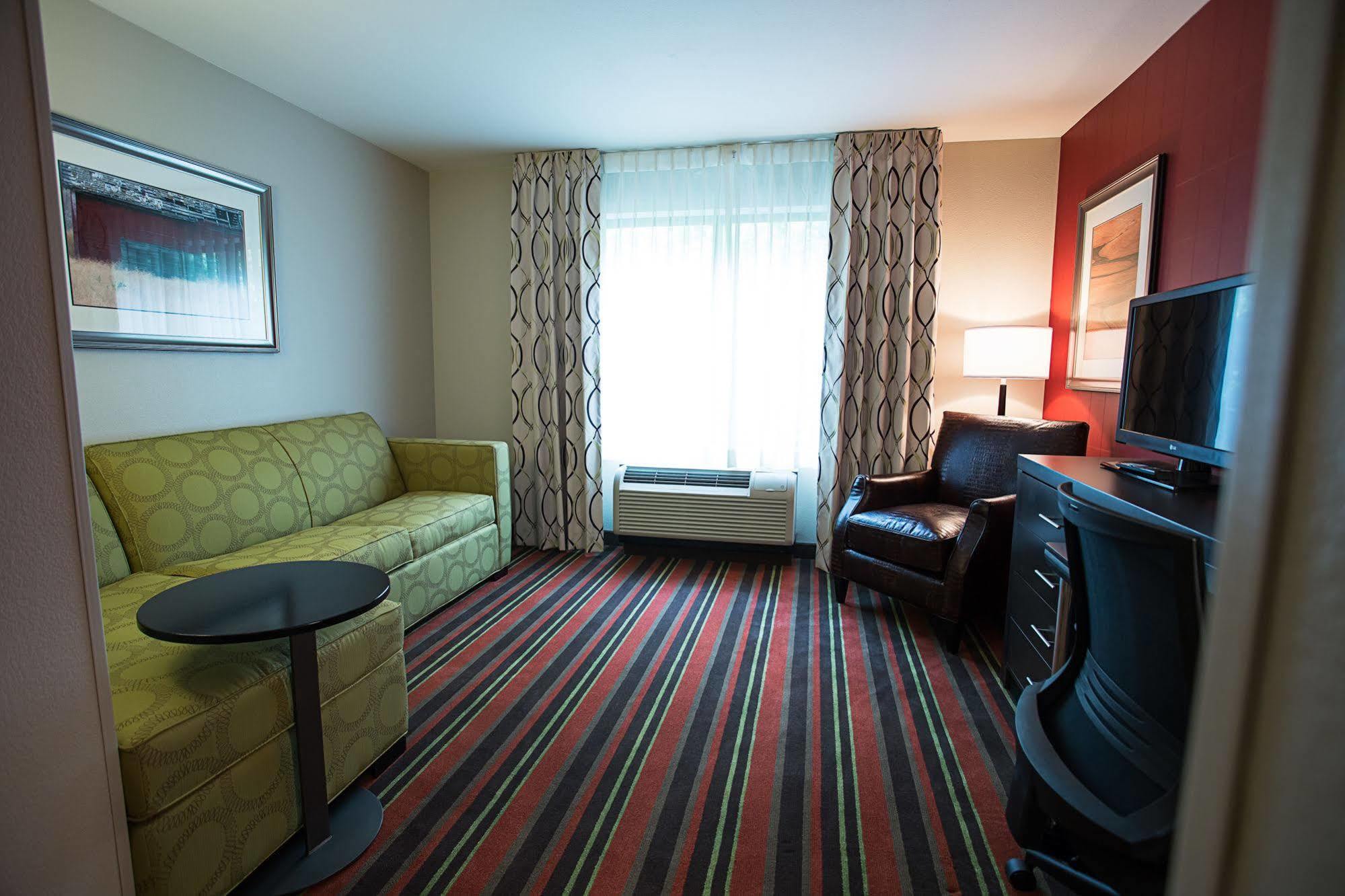 Fairfield Inn & Suites By Marriott Moscow Exterior photo
